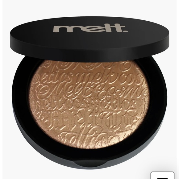 Melt Cosmetics Other - Melt Cosmetics Gold Ore Digital Dust Highlighter Powder Compact NEW